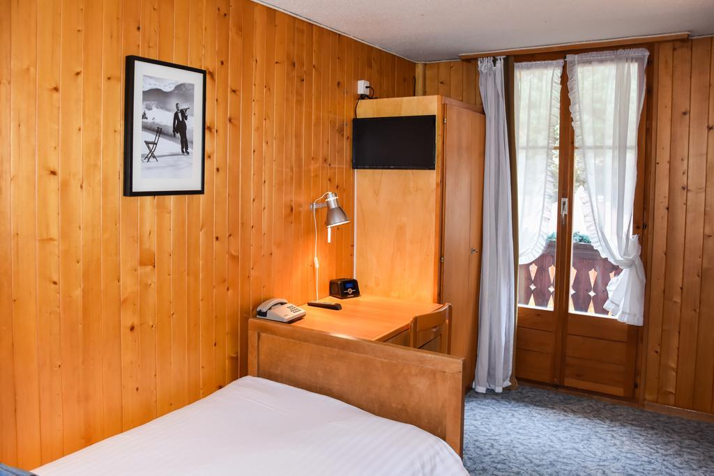 Hotel Des Alpes Champéry Стая снимка